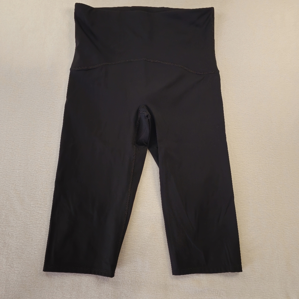 Spanx Capri Black  Leggings‎ Size XL